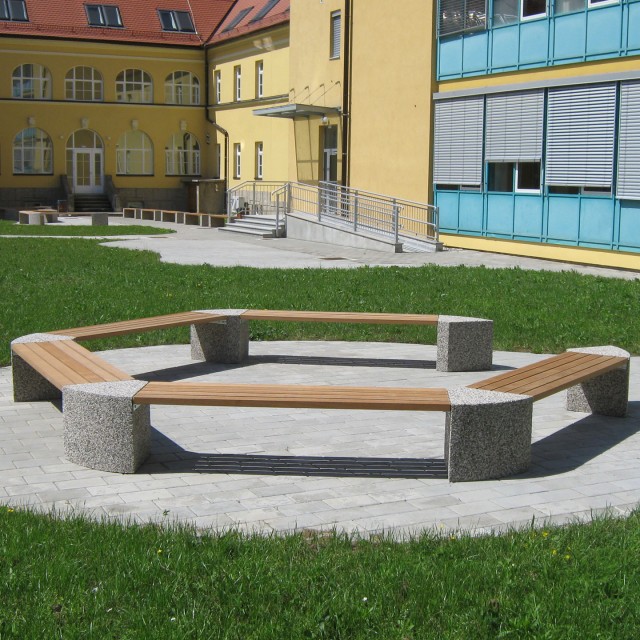 Klop Atrij