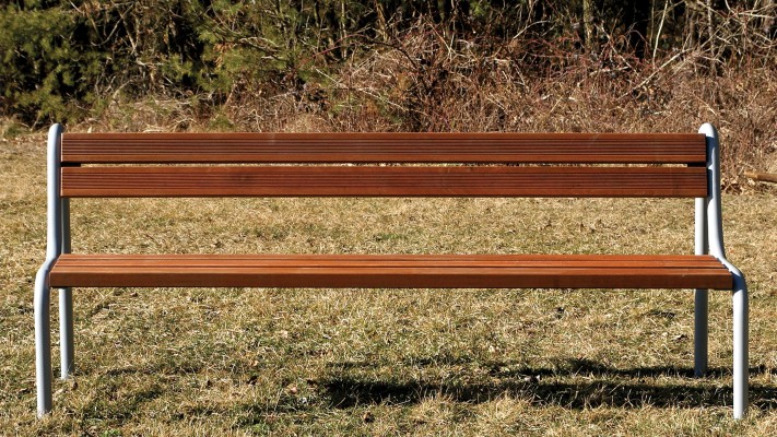 Klop Basic z naslonom