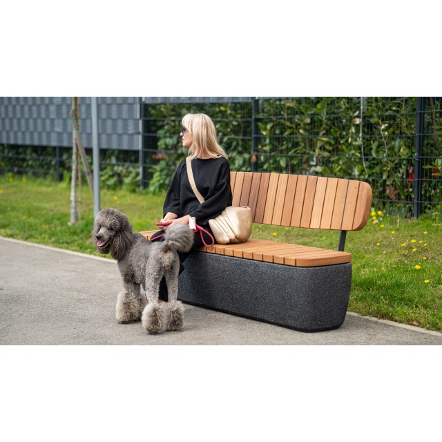 Klop Bien z naslonom