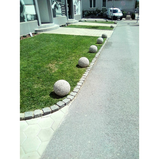 Betonska krogla 35 cm