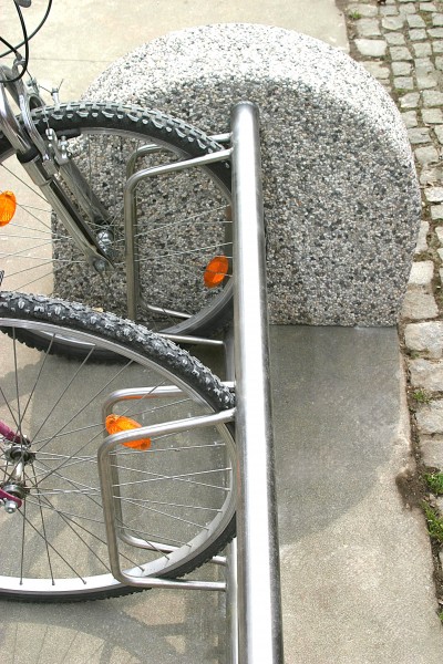 Stojalo Urbano Plus 3